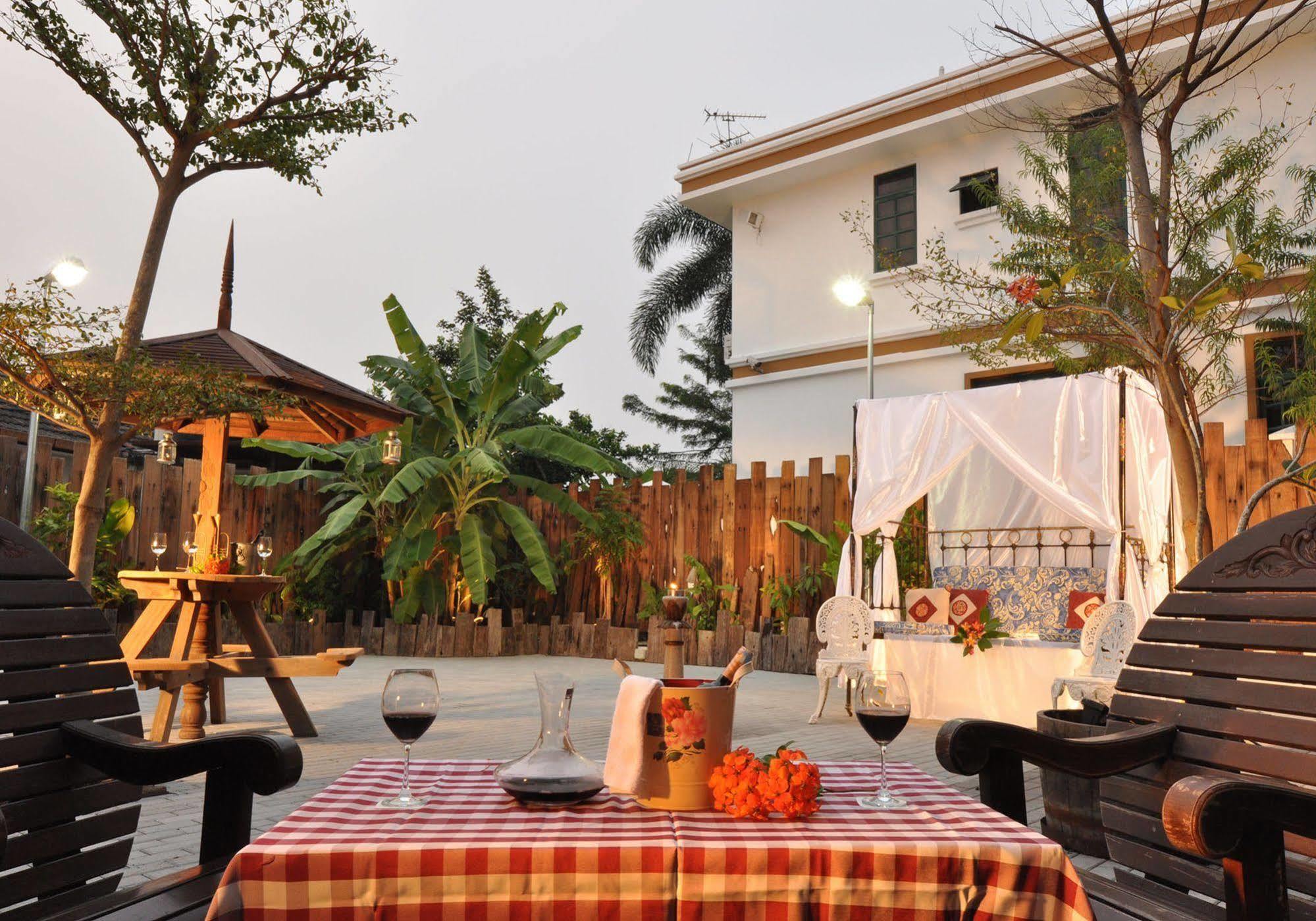 Npf Bali Villa Ipoh Buitenkant foto